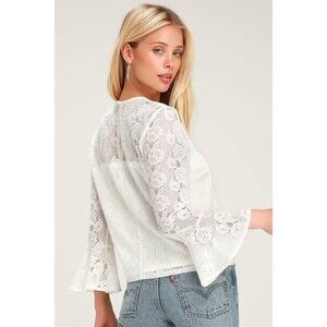 Lulu’s Perfect Petals Cream Lace 3/4 Sleeve Top NWT Women’s S